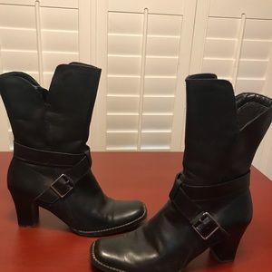 Ladies boots.